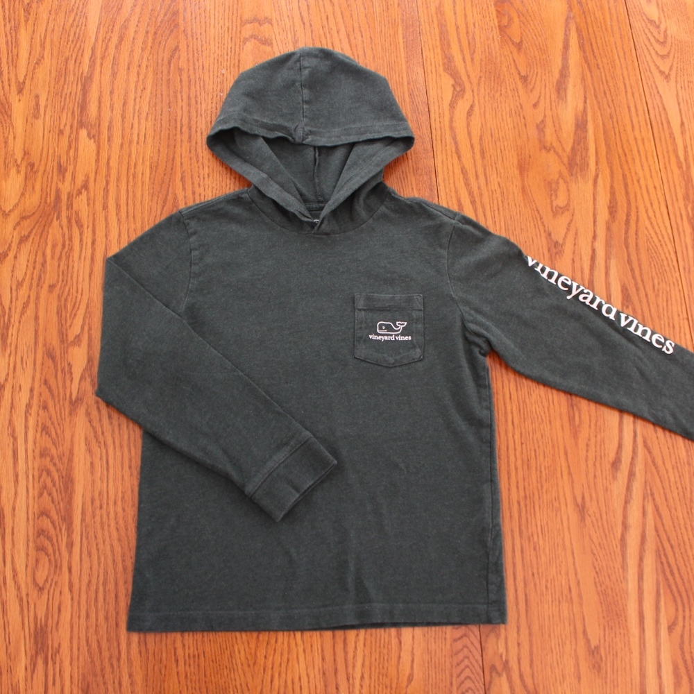 Vineyard Vines hooded long sleeve t-shirt
